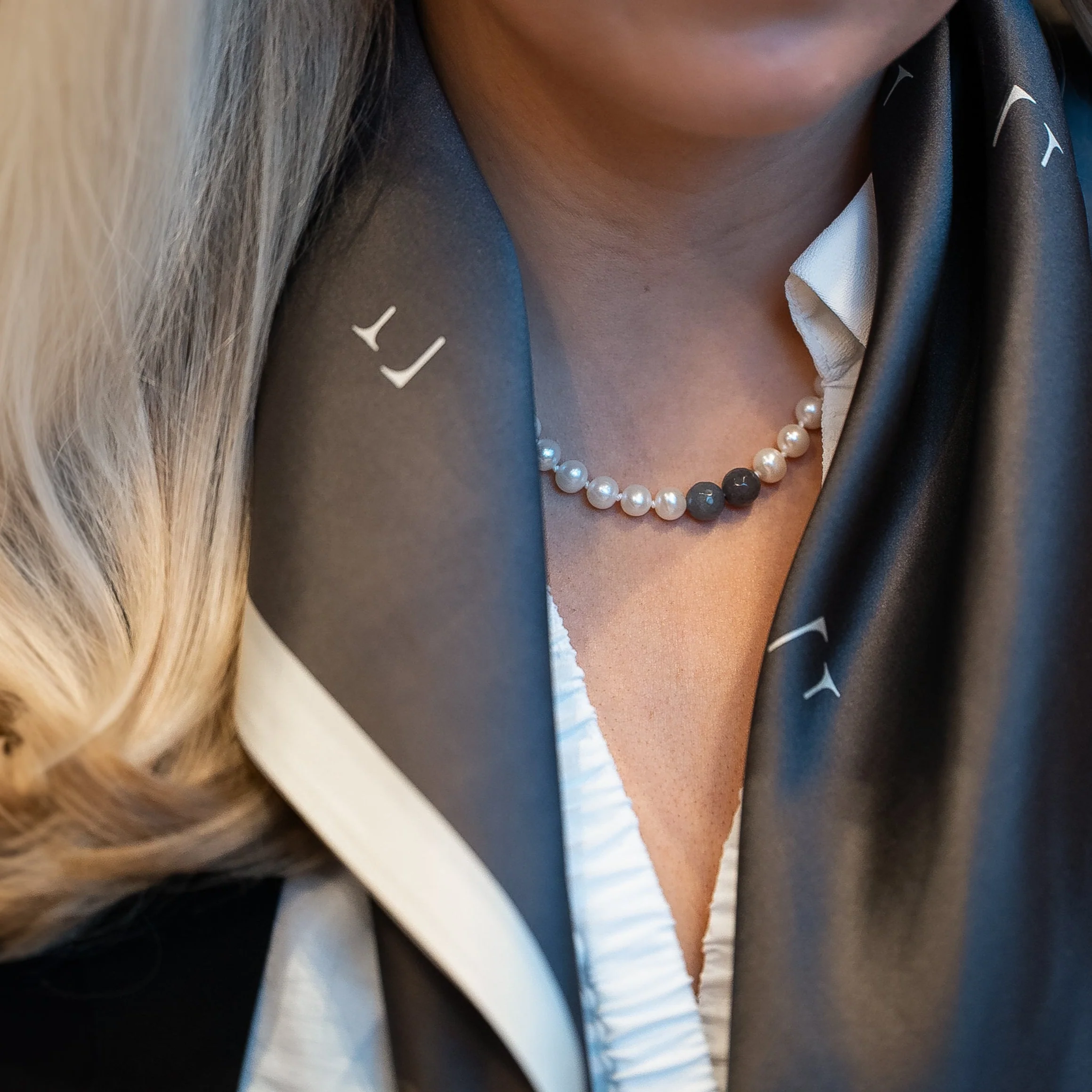 Halskjede Milena Pearl & Grey - Image 9