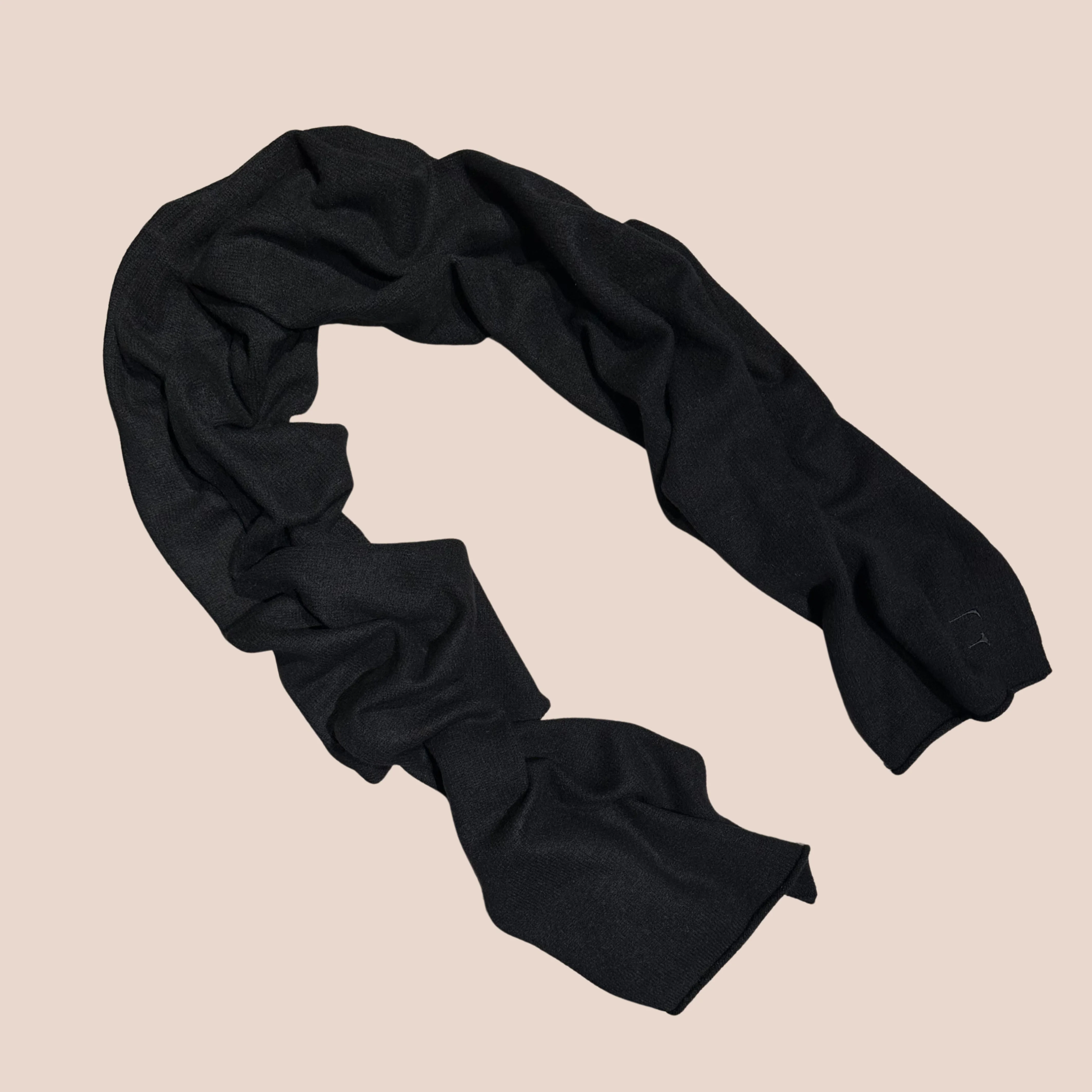 Kashmirskjerf Lyon Black - Image 6
