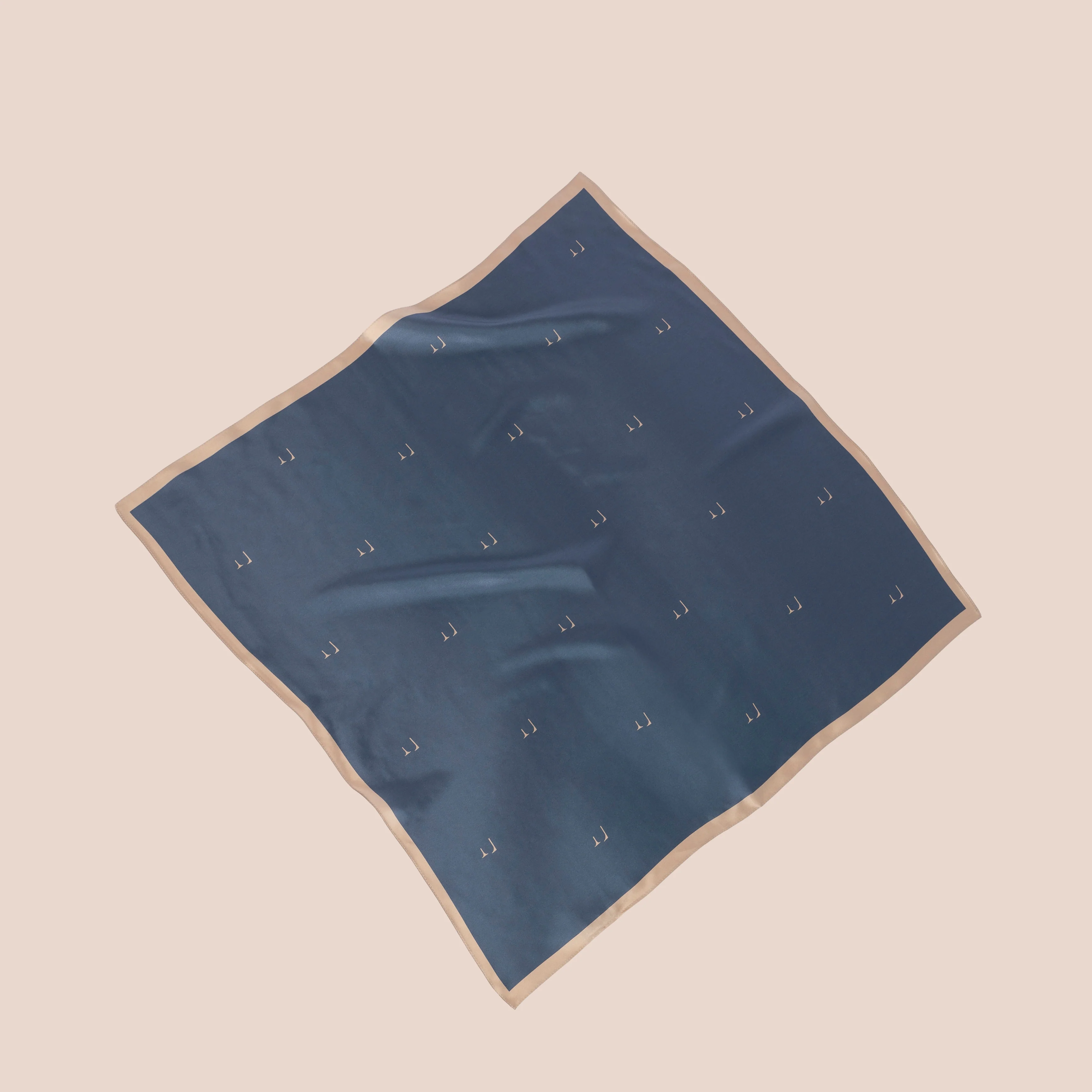 Silkeskjerf Paris Light Blue - Image 5
