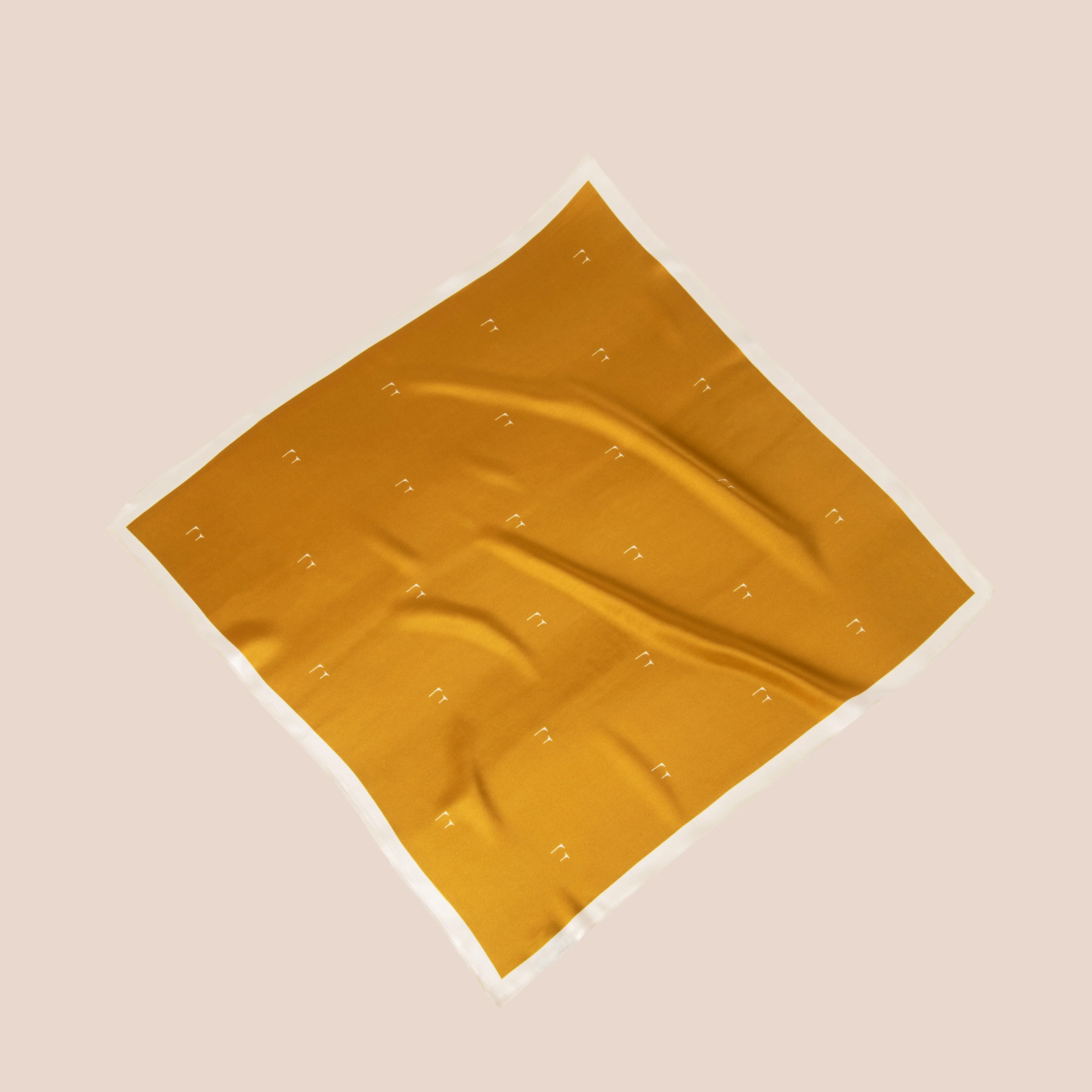 Silkeskjerf Paris Yellow - Image 5