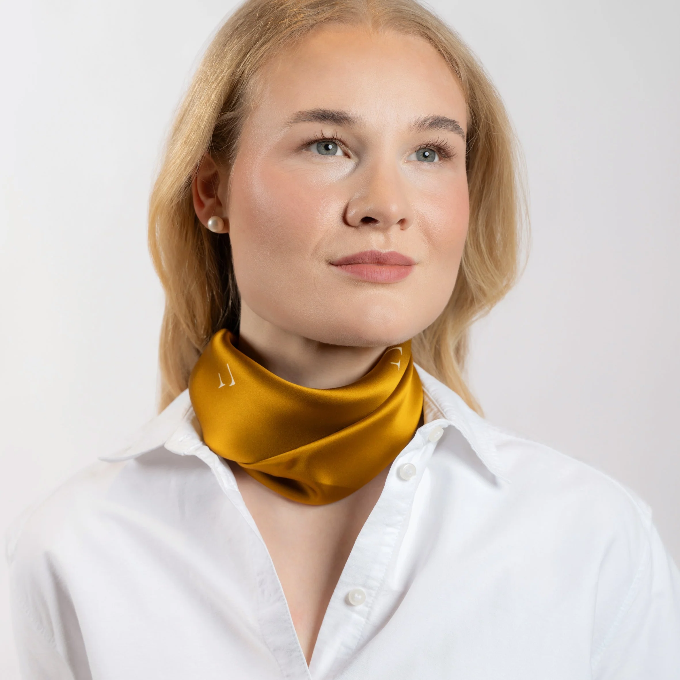 Silkeskjerf Paris Yellow - Image 7