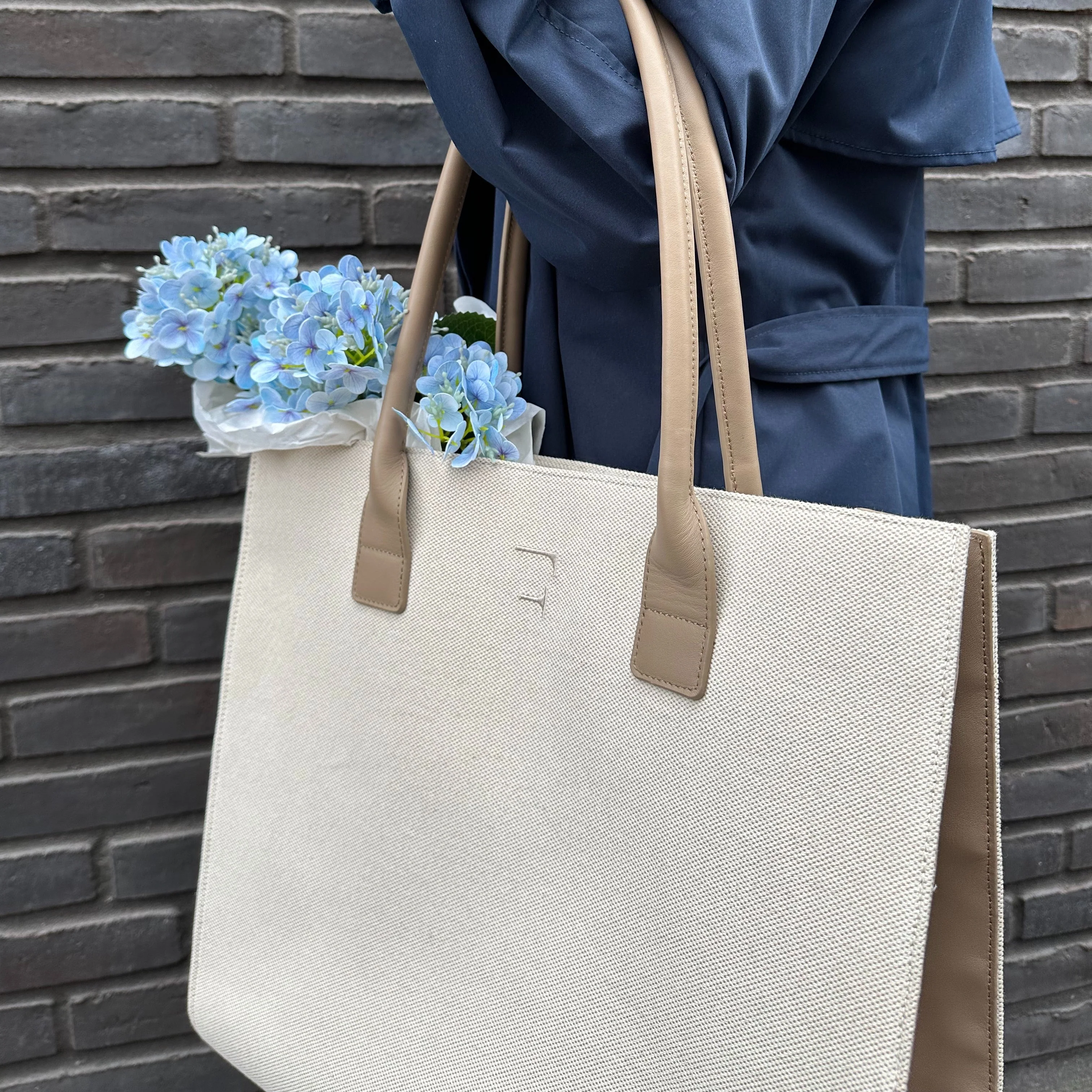 Veske Stella Tote Taupe - Image 9
